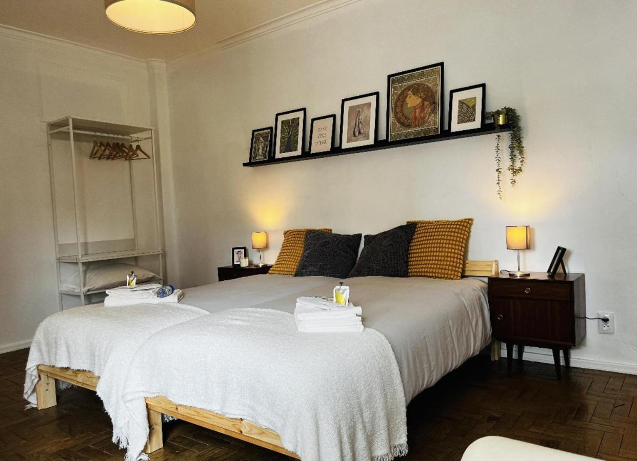 Apartment - Cost - Airport - Subway Lissabon